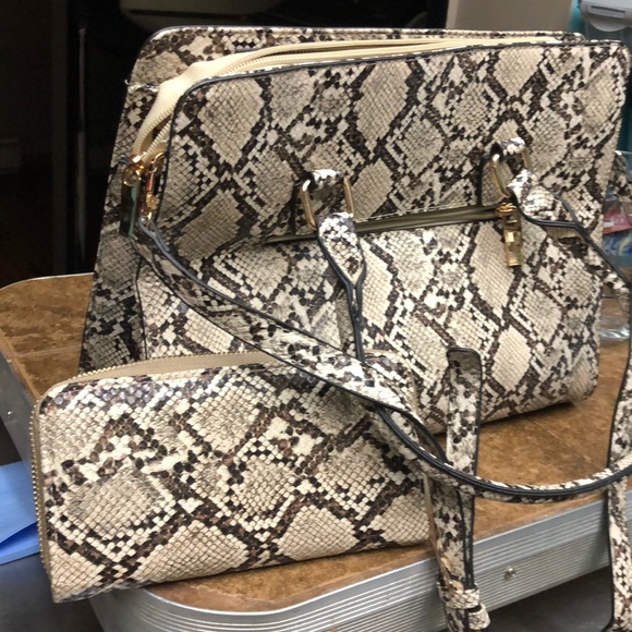 Purse and wallet - Picture 5 of 6